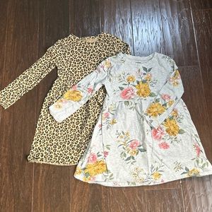 Old Navy Fit & Flare Printed Jersey Dress Pair